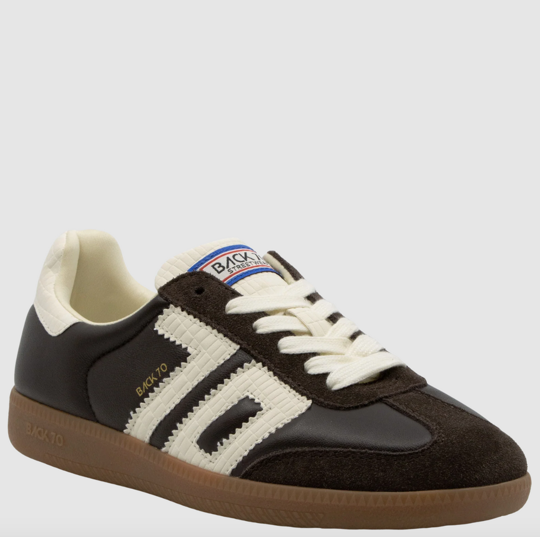 Back 70 Coffee Milk Cloud Sneaker