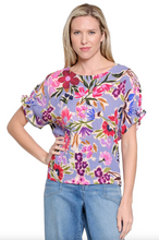 Load image into Gallery viewer, Tru Luxe Shirred Sleeve Boxy Top
