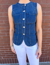 Load image into Gallery viewer, Liverpool Wilder Split Front Vest
