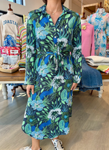 Load image into Gallery viewer, La Mer Luxe Peacock Garden August Midi
