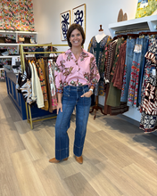 Load image into Gallery viewer, Maude Floral Motif Elsa Top
