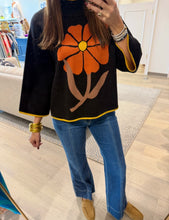 Load image into Gallery viewer, Ivy Jane Bold Flower Sweater
