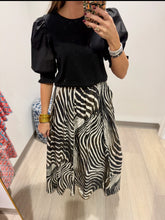 Load image into Gallery viewer, Animal Print Skirt

