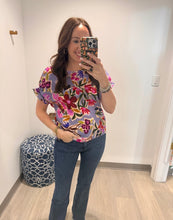 Load image into Gallery viewer, Tru Luxe Shirred Sleeve Boxy Top
