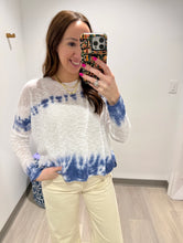 Load image into Gallery viewer, StitchDrop Ocean Reef Sweater
