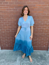 Load image into Gallery viewer, Phie Dip Dye Palma Maxi
