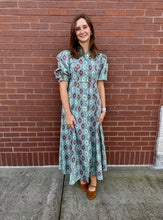 Load image into Gallery viewer, Livro Ranchero Rosie Shirtdress
