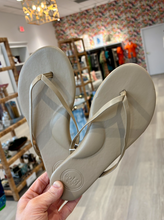 Load image into Gallery viewer, Solei Sea Indie Classic Sandal
