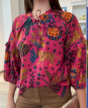Load image into Gallery viewer, Floral V Neck Printed Top
