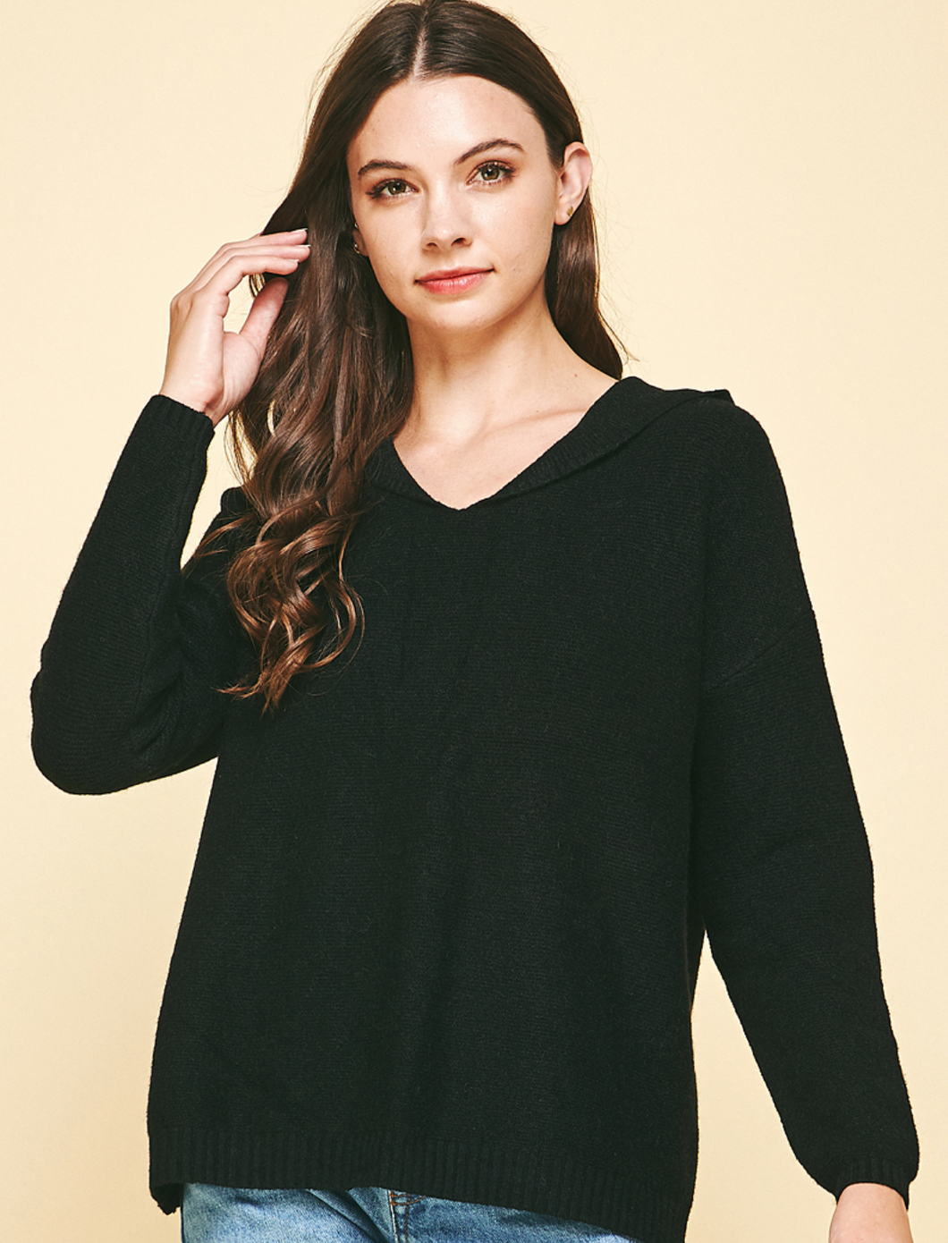 Black Hooded Pullover