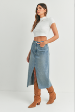 Load image into Gallery viewer, Open Slit Midi Skirt
