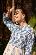 Load image into Gallery viewer, Sohana Santorini Dress
