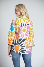 Load image into Gallery viewer, APNY Floral Boyfriend Button Up
