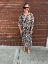 Load image into Gallery viewer, La Mer Luxe August Midi Multi
