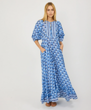 Load image into Gallery viewer, Marea House Dress Indian Flowers
